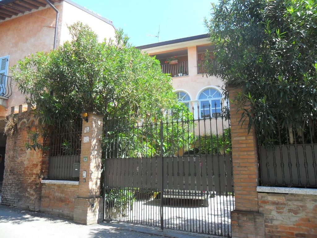 Bed & Breakfast Belfiore Lonato Exterior foto